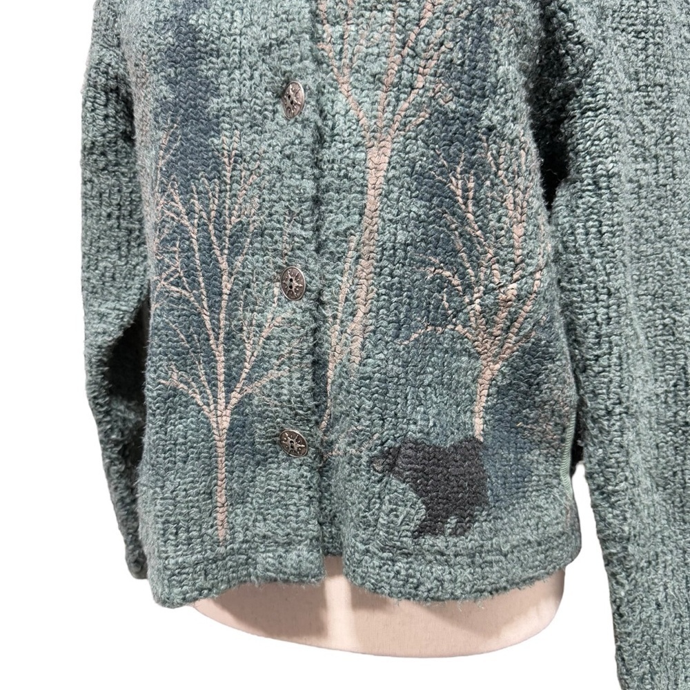 Artisans Forest Cabincore Cardigan Size S Bear Print Grandpa Green Kitschy Paint - Picture 2 of 13